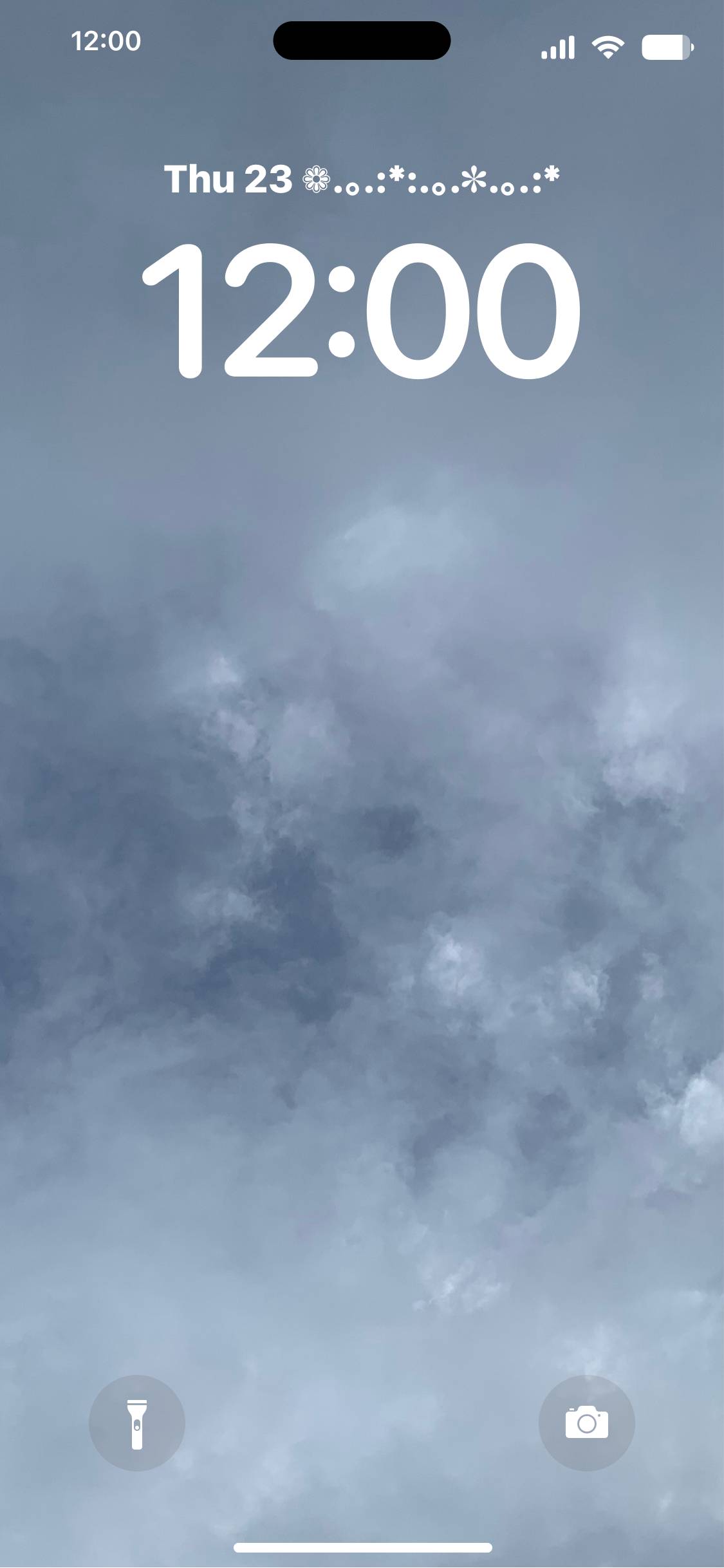  Lockscreen[WcGFJaPWOlWAxvbAd9wC]
