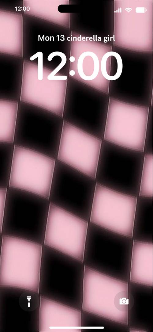 BlackLockscreen[GI1Bm41iupQml6Qp3Cfe]
