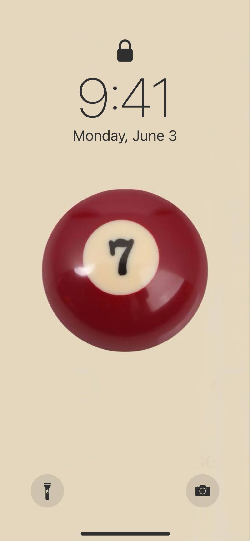 red and beigeIdeje za začetni zaslon[lrDKxYIr1fGgzmjHlb1U]