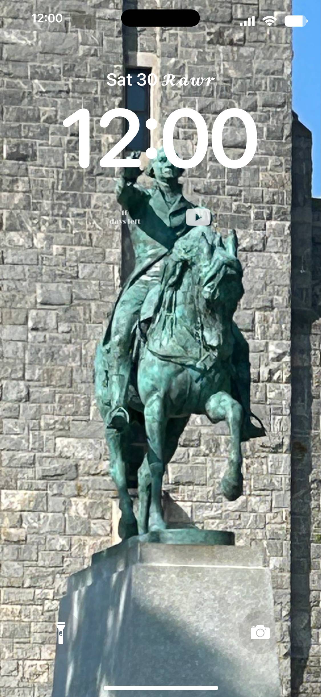 New York City statue in fort hood Дэлгэцний түгжээ[9FjkLYxLTQ7tTzdiQfSn]