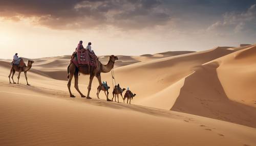 이른 아침 하늘 아래 모래 언덕 능선을 천천히 이동하는 낙타 캐러밴이 있는 평화로운 사막 풍경입니다.