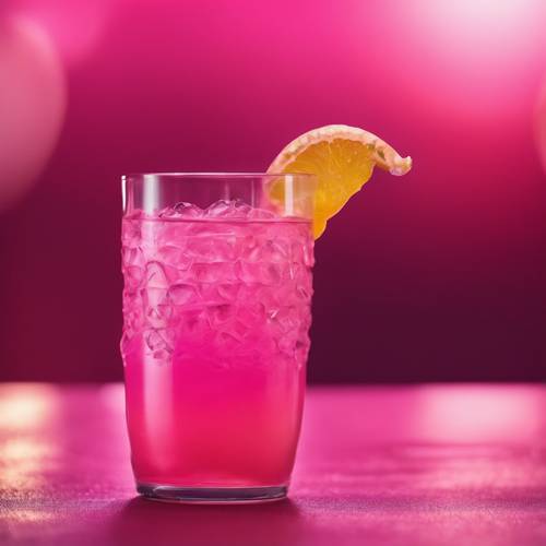 Ein dramatischer rosa Farbverlauf ähnlich einem tropischen Cocktail.