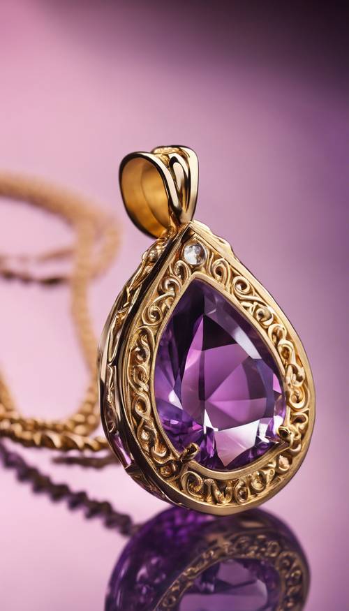 Un elegante colgante con un cristal de amatista exquisitamente tallado engastado en oro.