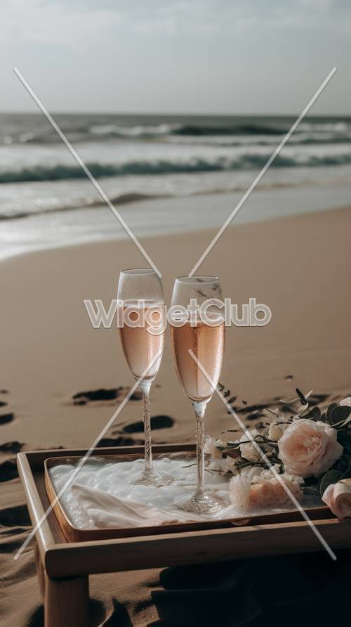 海浪旁的香槟祝酒