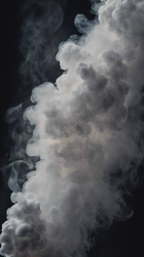 Padrões interessantes feitos por nuvem de fumaça de cigarro cinza sob os holofotes.