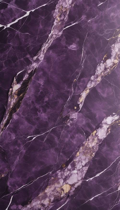 Vista aérea da laje de mármore roxo escuro.