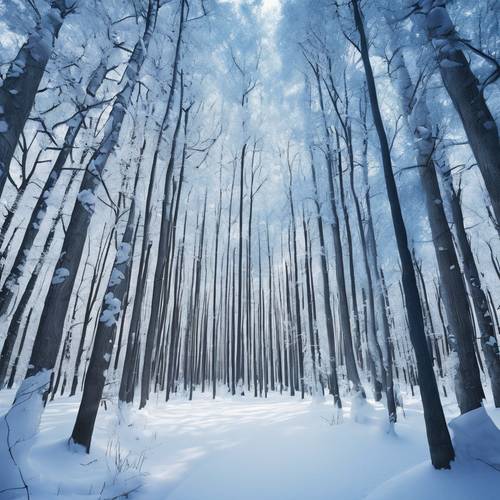 Bosque geométrico, árboles de azul intenso y nieve de un blanco inmaculado.