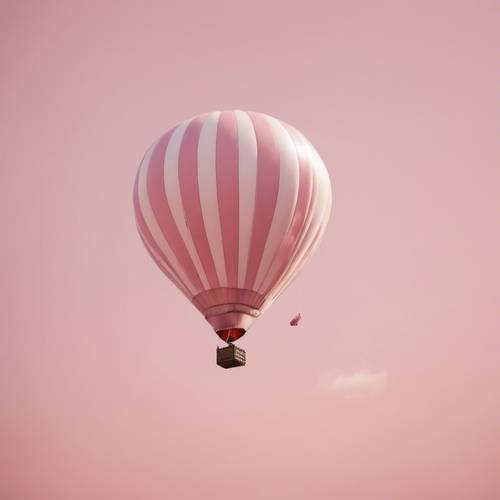 Pastel pembe ve beyaz çizgilerle boyanmış, gökyüzünde süzülen bir sıcak hava balonu.