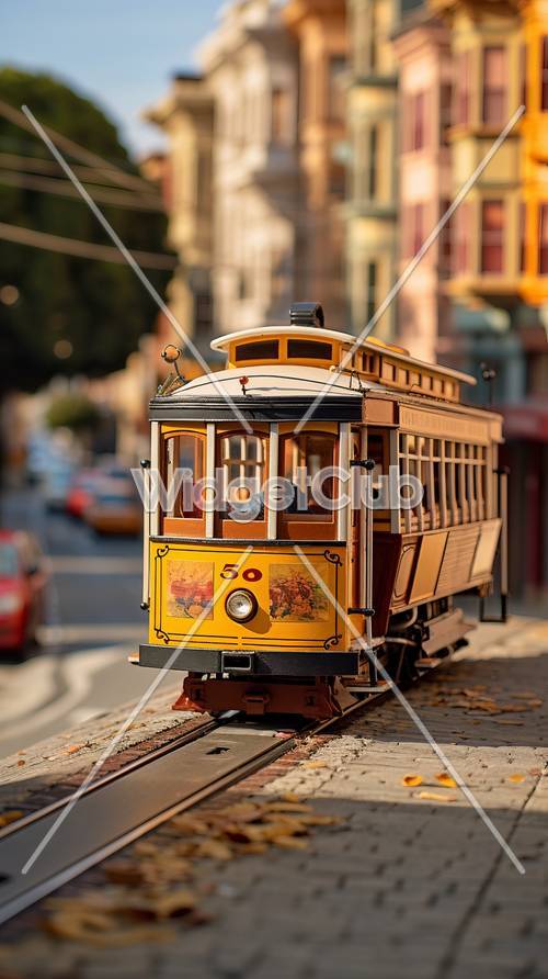 Uroczy zabytkowy tramwaj w otoczeniu miasta