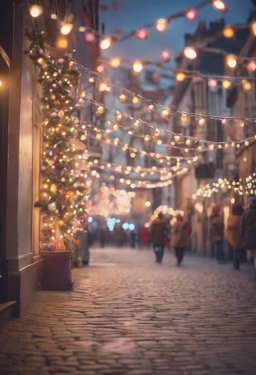 Uma cena de rua em tons pastéis repleta de luzes e decorações de Natal.