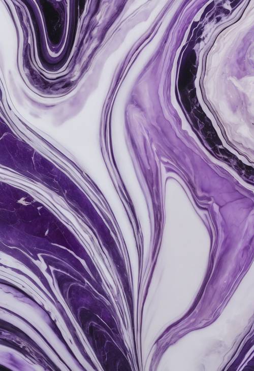 Pezzo d&#39;arte astratta realizzato con marmo viola e bianco roteato.