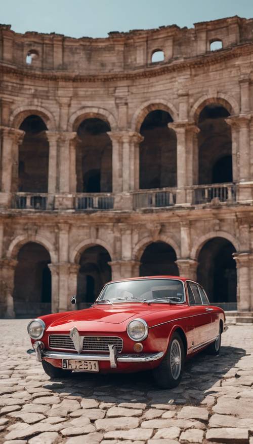 Un automóvil italiano clásico de los años 60, de color rojo brillante, estacionado frente a la antigua arquitectura romana