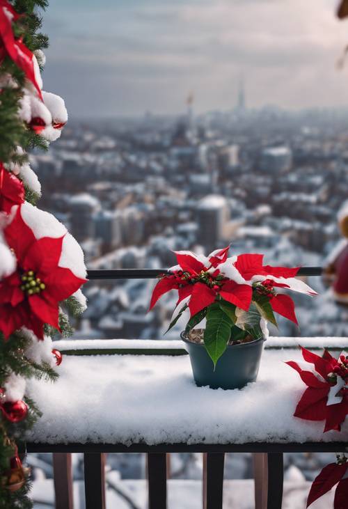 Un balcon recouvert de poinsettias surplombant un paysage urbain enneigé orné de décorations de Noël.