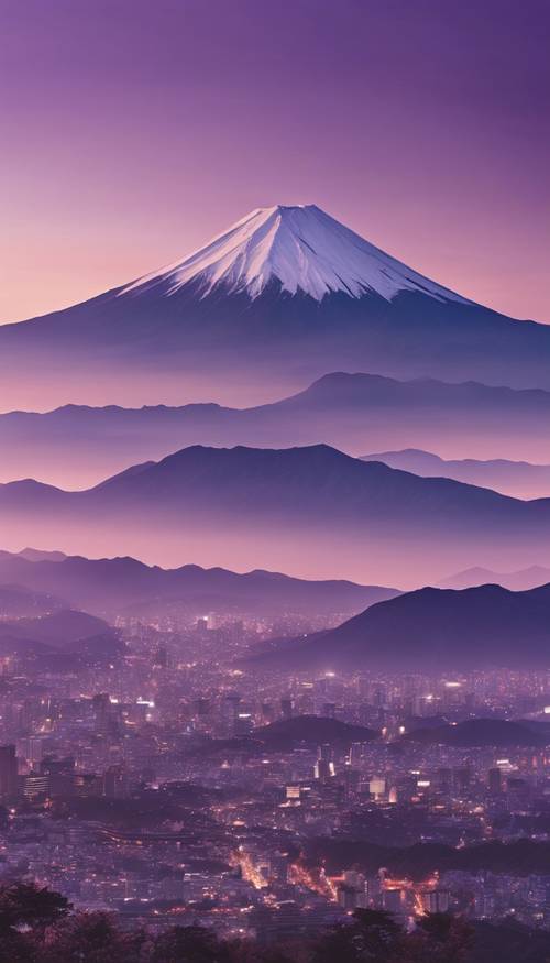 Une vue panoramique du Mont Fuji teintée de douces teintes violettes au crépuscule.