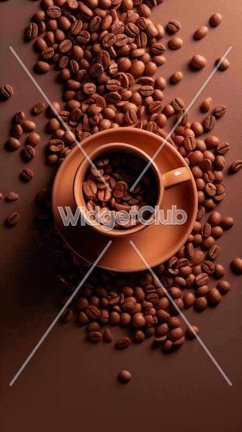 Granos de café en taza: sencillos y elegantes