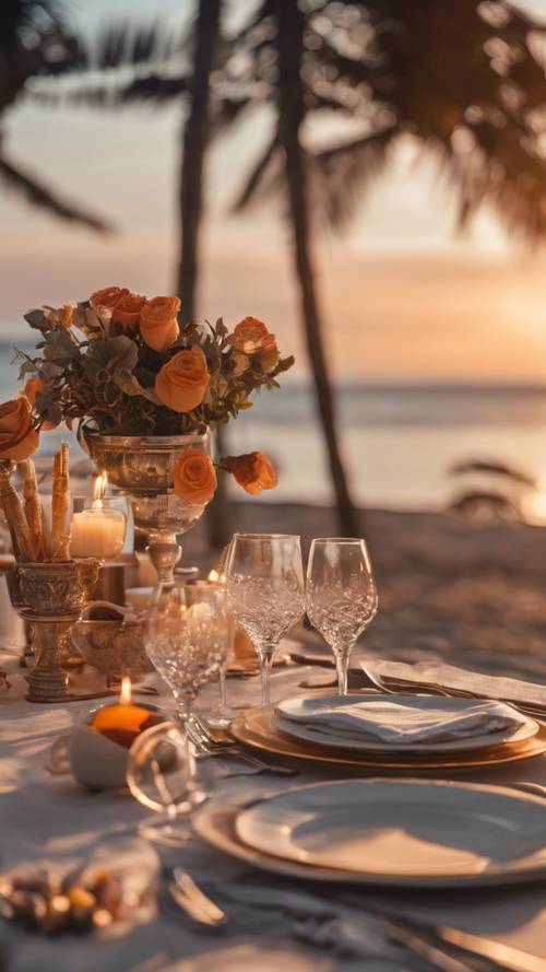 Eine atemberaubende Szene eines romantischen Abendessens an einem Strand bei Sonnenuntergang.