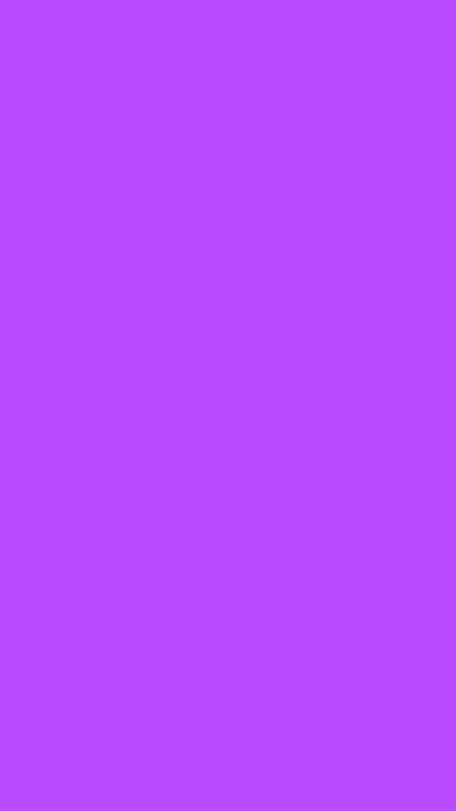 Bright Purple Color Splash Tapeta [8de0e96d879e4c47985f]