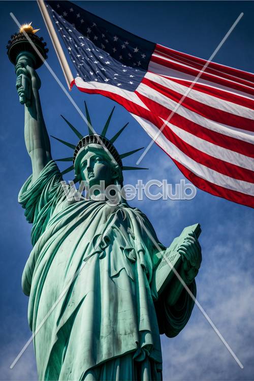 Lady Liberty Di Bawah Langit Biru