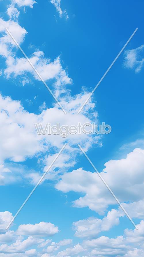 Cielo luminoso e soffici nuvole