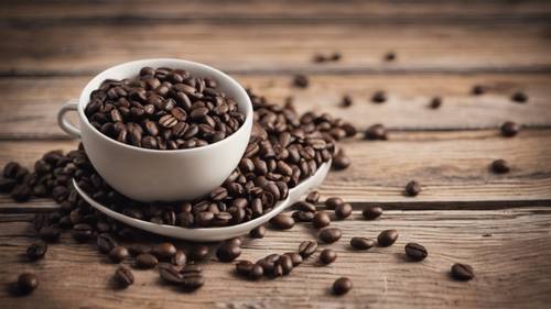 Biji kopi berwarna coklat tua yang kokoh tersebar di atas meja kayu yang kasar dan lapuk.