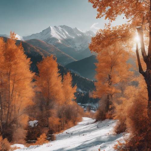 Górzysta jesienna scena, gęsta od drzew wypełnionych pomarańczowymi liśćmi, majestatycznie osadzona na tle paska białych, ośnieżonych szczytów na horyzoncie.