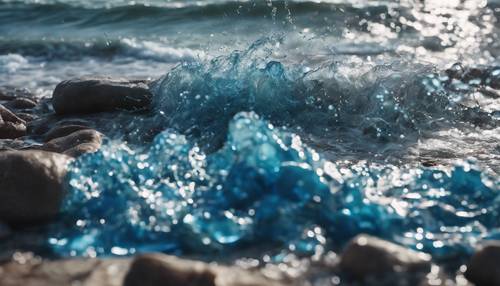 Künstlerisches Bild von blauen, metallischen Wellen, die an einen felsigen Strand krachen