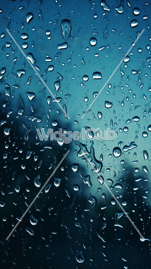 Gotas de lluvia en una ventana: fondo simple y claro