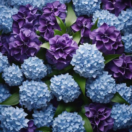 תצוגת פרחים מפוארת עשויה מאוסף של הידראנגאה כחולות וחבצלות סגולות למראה יוקרתי.