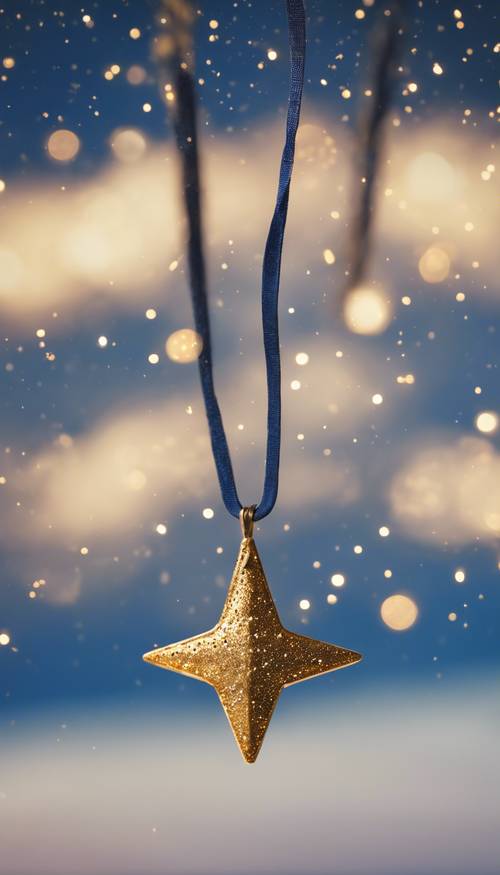 Uma estrela azul com manchas douradas pendurada em um céu iluminado pela lua.