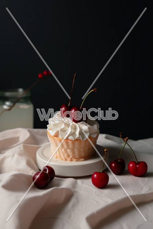 Cherry Topped Dessert Delight Hintergrund[34b321503ad64c219961]