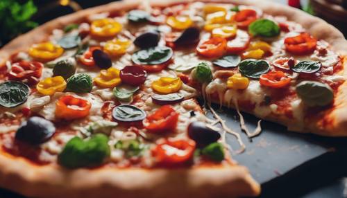 Çeşitli sebze sosları kullanılarak sevimli, renkli bir manzara sahnesiyle süslenmiş pitoresk bir pizza