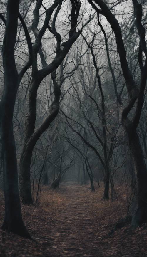 Foresta gotica oscura e cupa con alberi contorti e spogli.