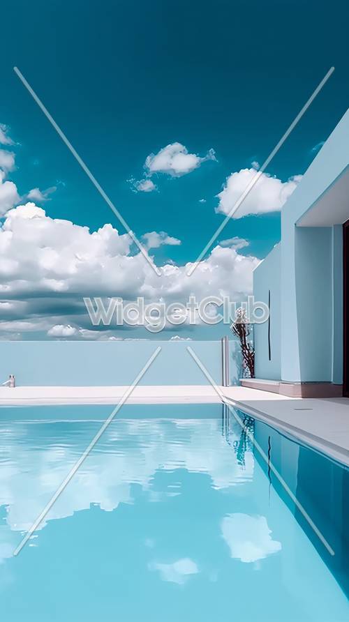 空と水の青いプールで楽しむ壁紙