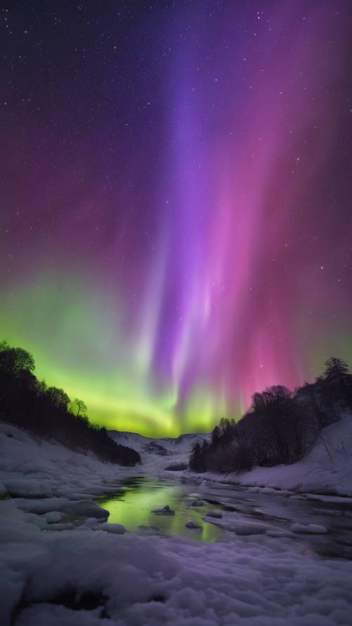 Buzlu bir manzarada Terazi takımyıldızına dönüşen büyüleyici bir aurora borealis.