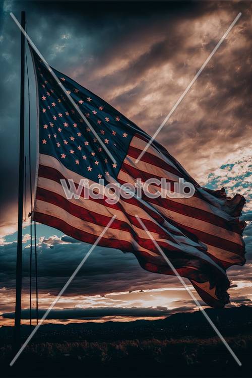 Bandiera americana sotto un cielo drammatico