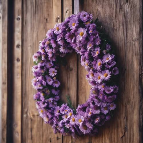 质朴的木门上挂着一个由紫色雏菊制成的花环