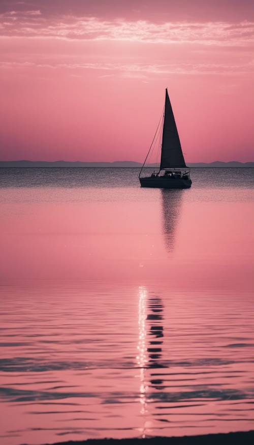 平静的海面上飘洒着美丽的粉色和白色日落，远处可见帆船的轮廓。