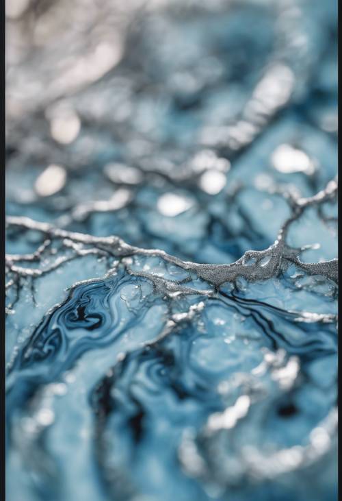 显微镜下的浅蓝色大理石显示出复杂的细节和图案。