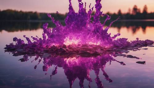El reflejo de un fuego púrpura vibrante y crepitante en la superficie de un lago tranquilo.