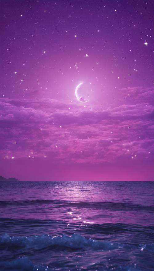 蔚蓝的海洋沐浴在紫色的暮色中，一弯新月从繁星点点的紫色天空中探出头来。 墙纸 [381a9615c8f24d6eb536]