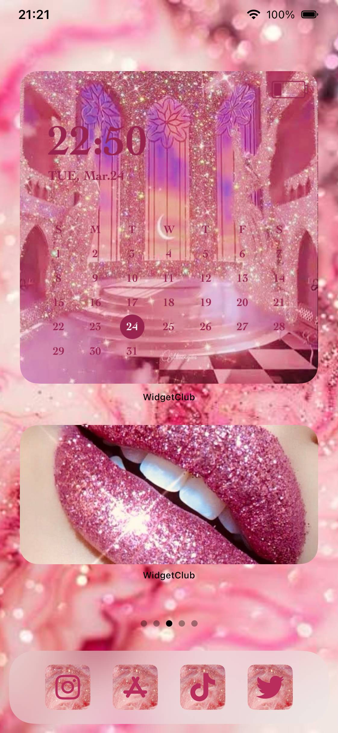 hot glitter girlHome Screen ideas[xiKwgIUkbjAMkTc4Hp7Y]