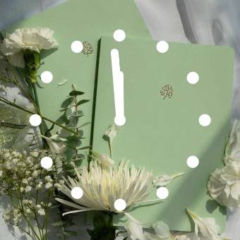 Simple Clock Widget ideas[templates_QSd4Hr2A5ugk0RhfrxIF_1EF88A0B-8FEB-4864-83B4-BB1D1763391D]