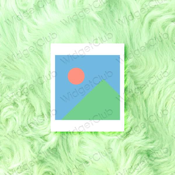 Aesthetic purple Photos app icons